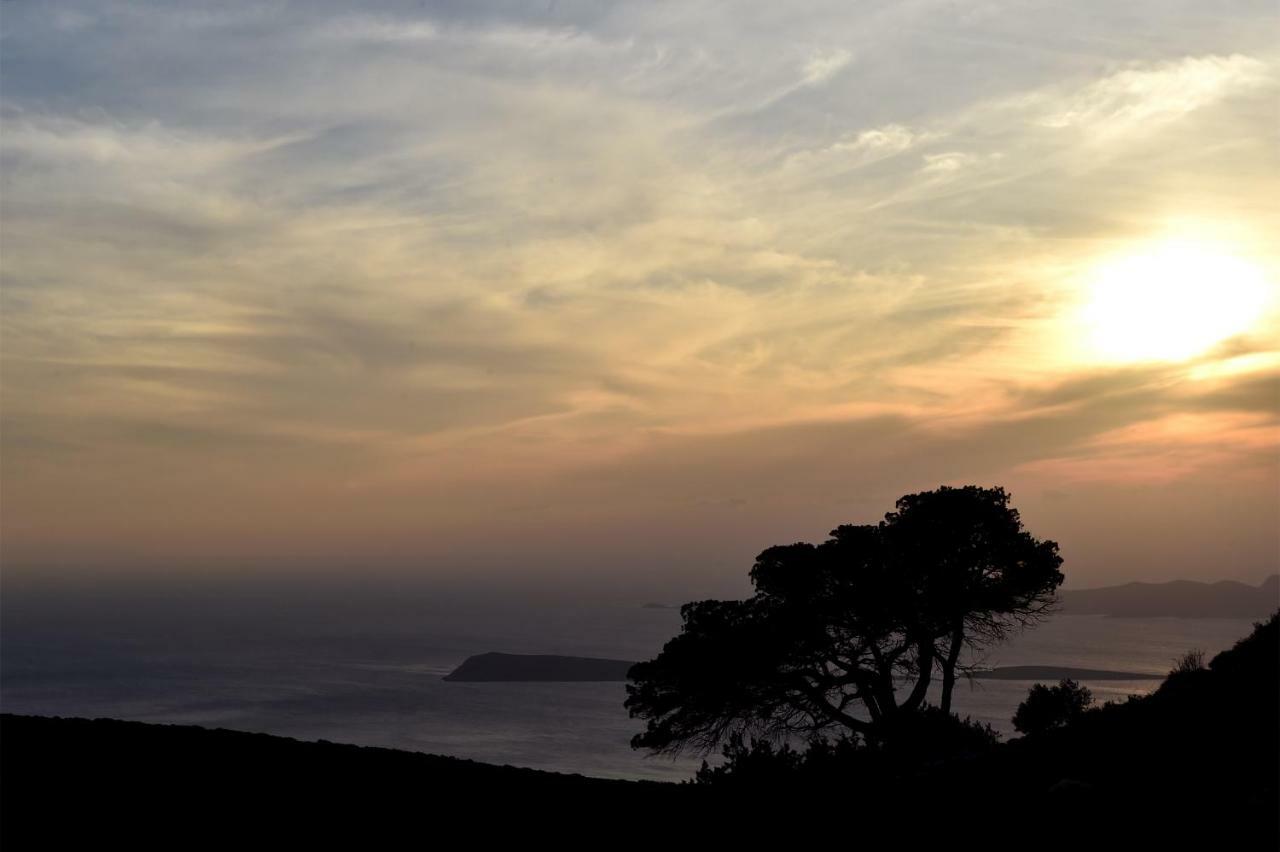 Eagles Nest Villa Angairia Bagian luar foto